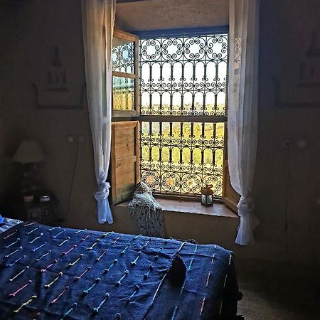Maison D'Hotes Izza Kelaat-M'Gouna Екстериор снимка