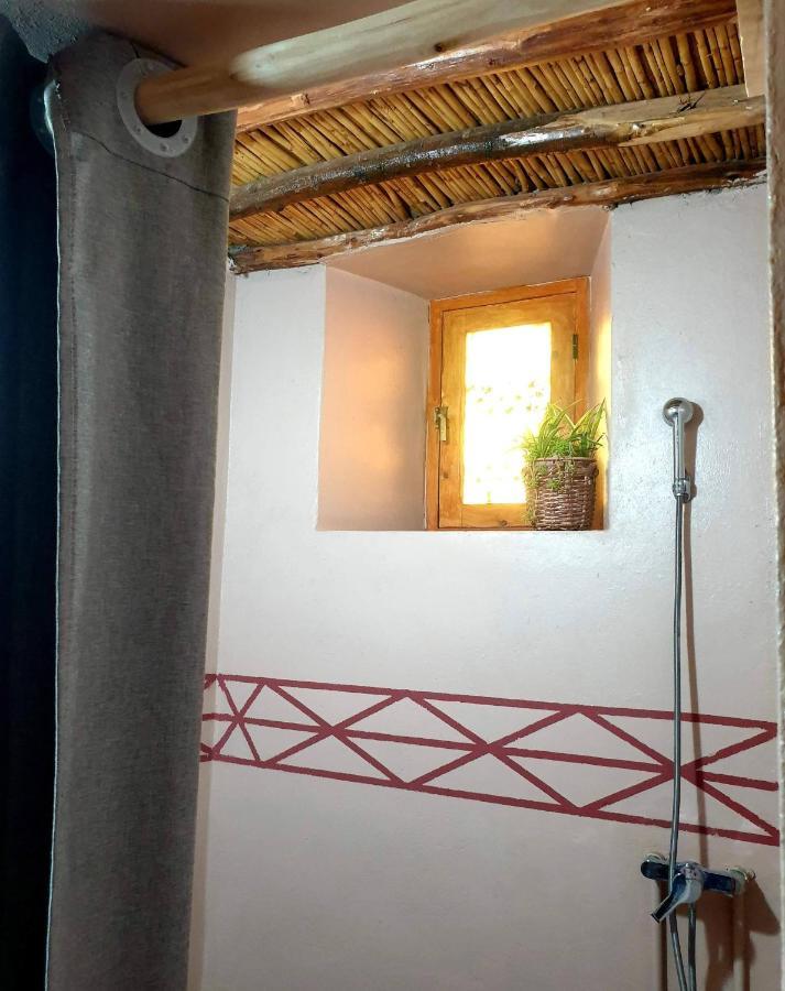 Maison D'Hotes Izza Kelaat-M'Gouna Екстериор снимка