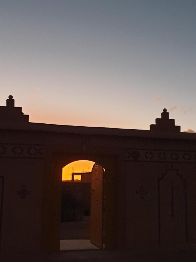 Maison D'Hotes Izza Kelaat-M'Gouna Екстериор снимка