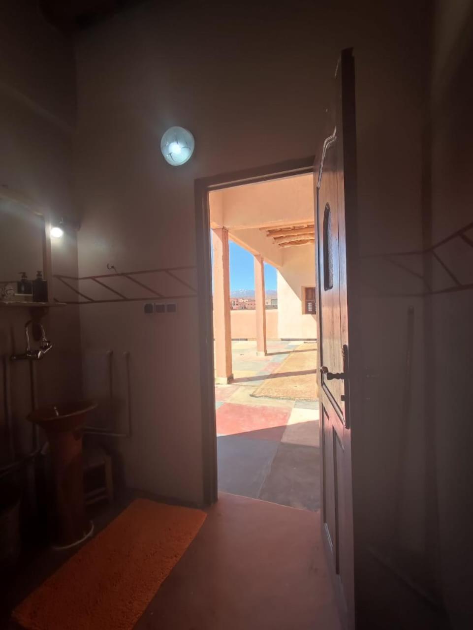 Maison D'Hotes Izza Kelaat-M'Gouna Екстериор снимка