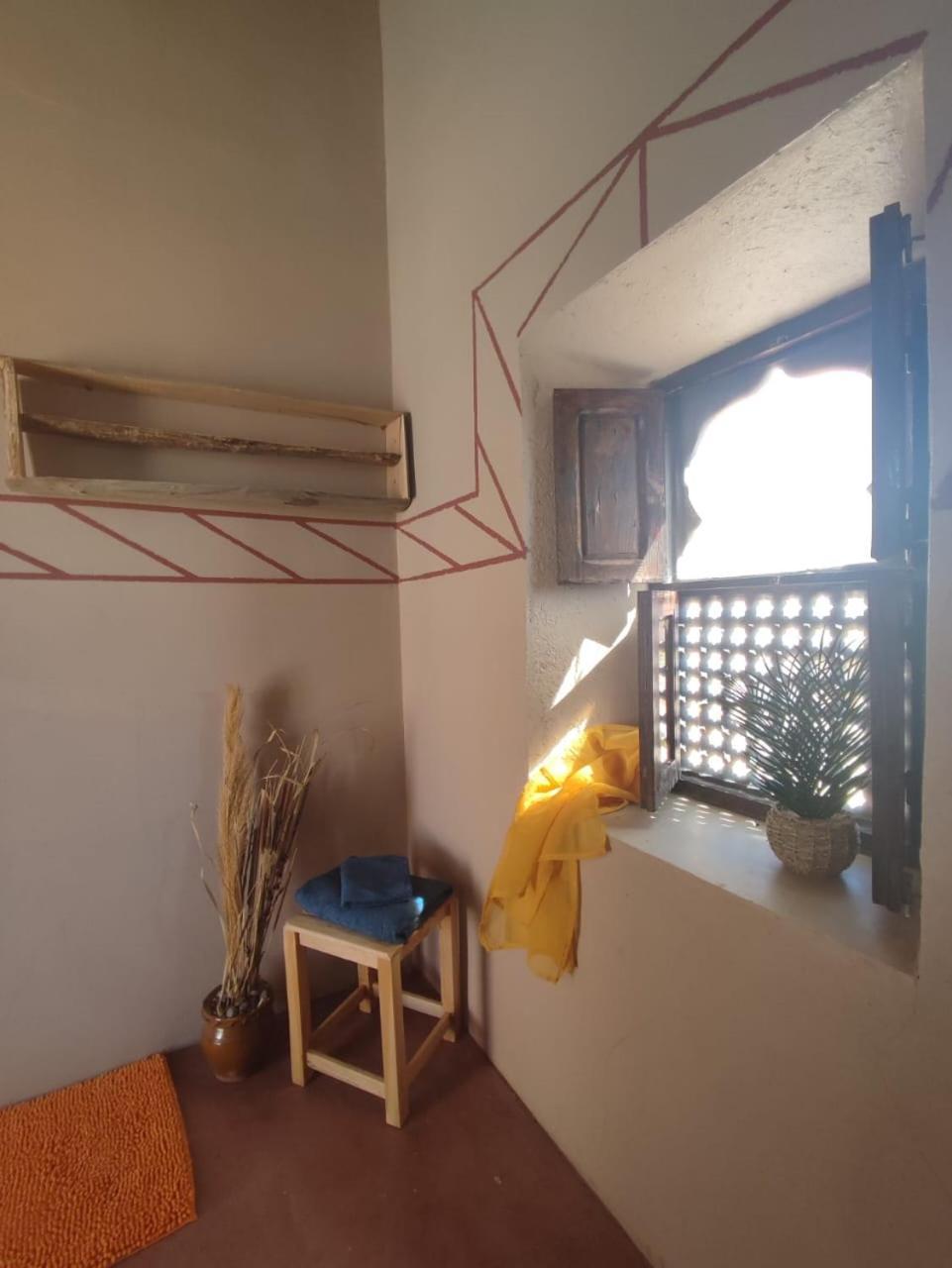 Maison D'Hotes Izza Kelaat-M'Gouna Екстериор снимка