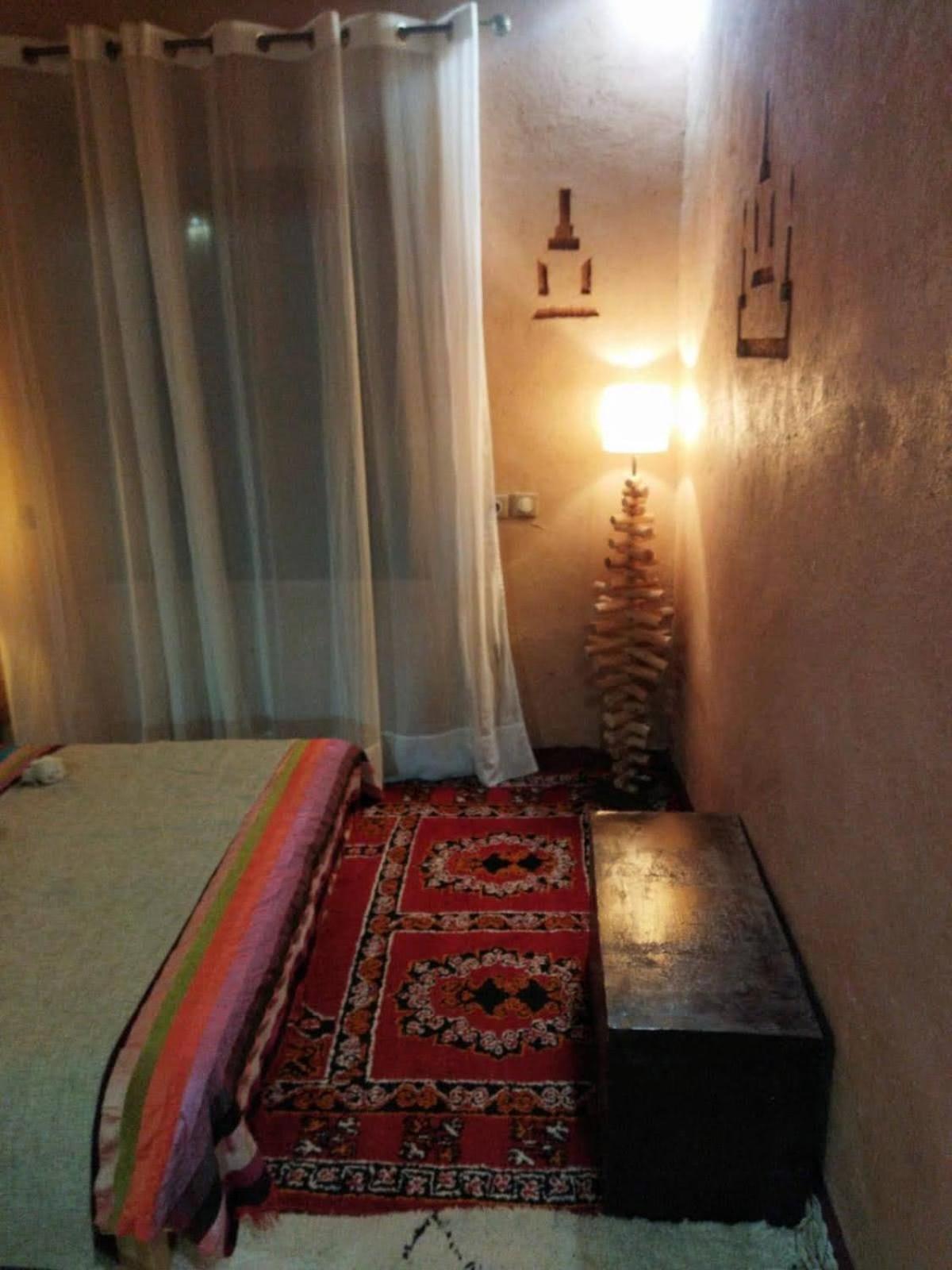 Maison D'Hotes Izza Kelaat-M'Gouna Екстериор снимка